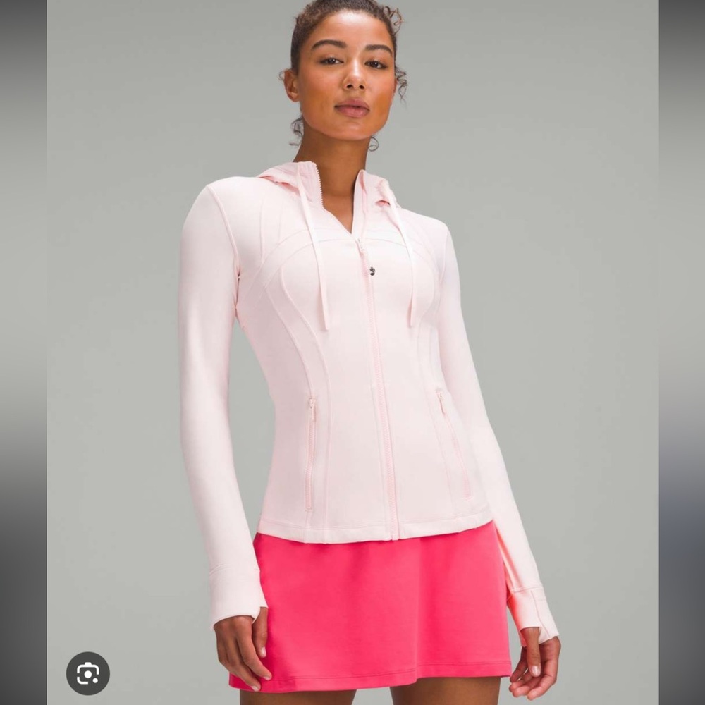 NWT lululemon Define Hooded Jacket Nulu • Strawberry Milkshake • 8 - Picture 6 of 7